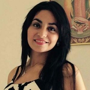 Meet your Posher, Claudia